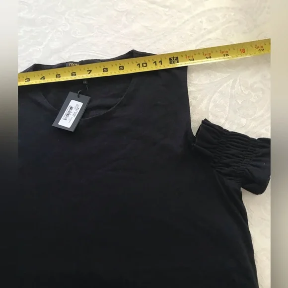 NWT  Maje cold open shoulder black top SZ 1 - Picture 2 of 9
